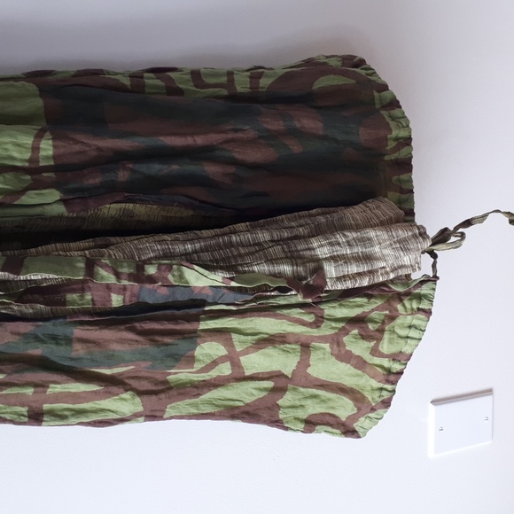 Save The Queen dress - Picture 5 of 8